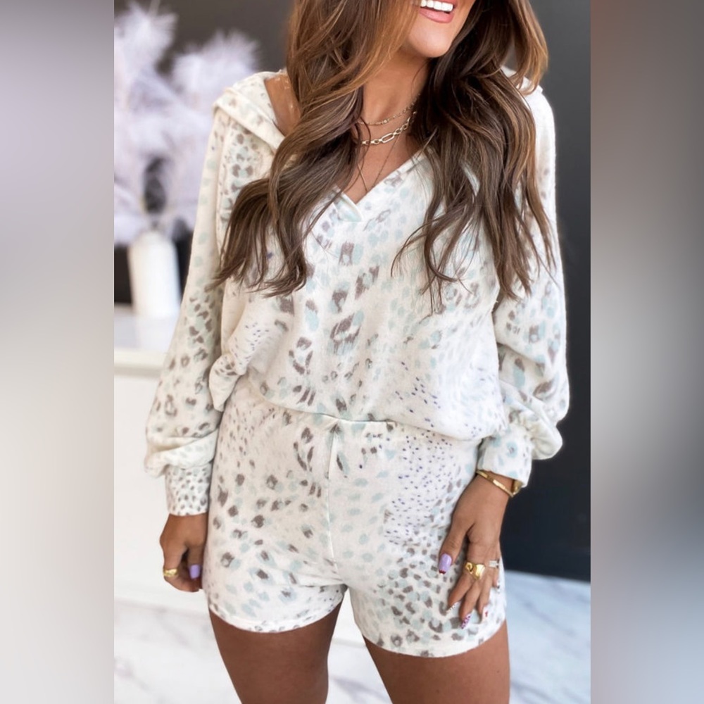 Not Too Much White Leopard Lounge Set